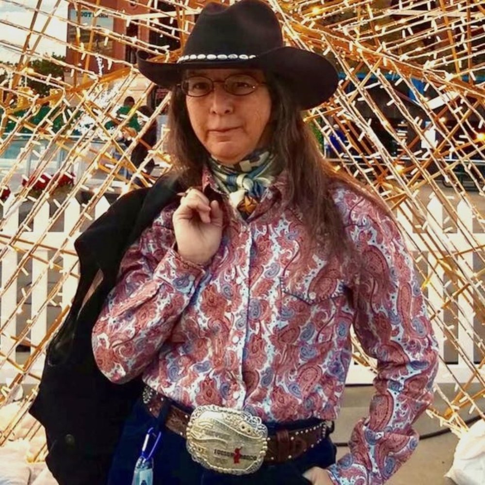 Meet your Posher, Bit Devine